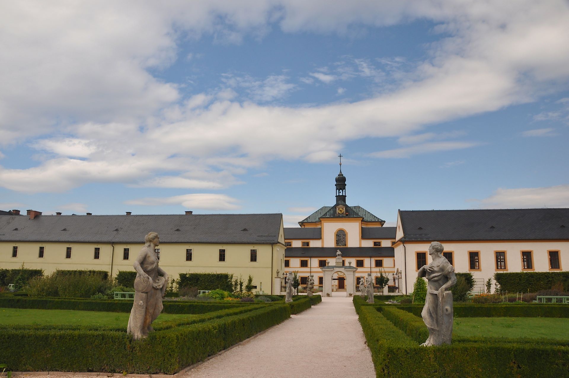 Kuks, Dvur Králové nad Labem (Photo license: CC BY 2.0)